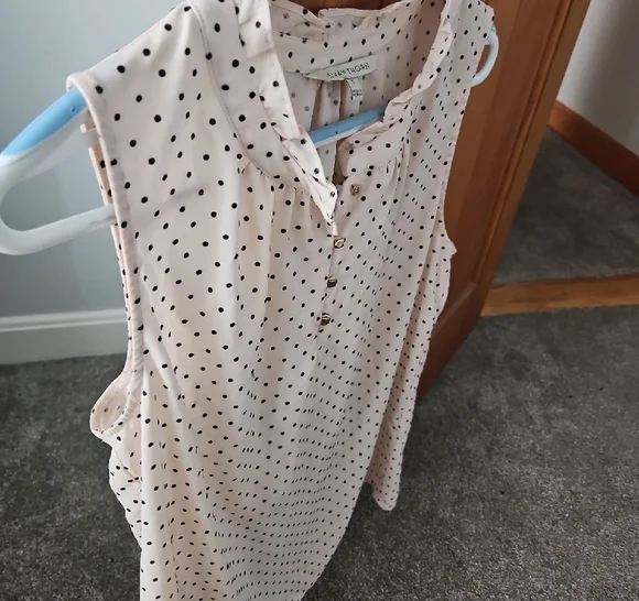 Treasure & Bond Light Pink Polka Dot Sleeveless Top - Picture 5 of 5